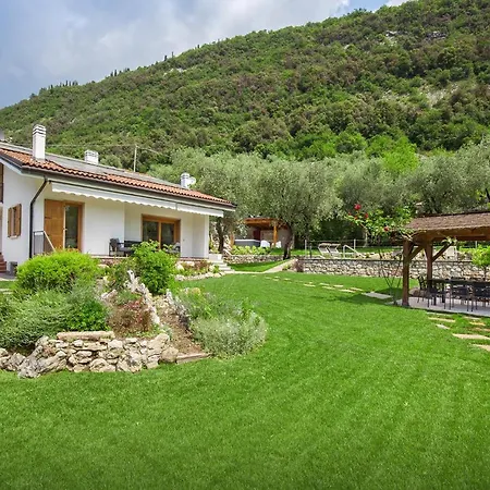 Villa Fani-Wellness & Relax Malcesine Extérieur photo